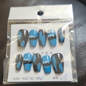 Blue and Gray Press-On Nails with Pearl Accents